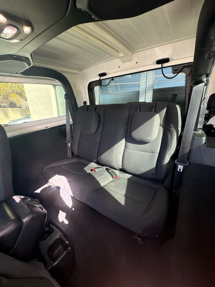 Jeep Wrangler Sport 4WD 2019