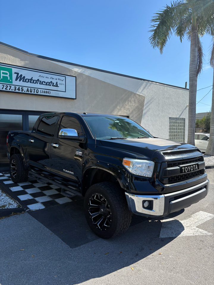Toyota Tundra SR5 5.7L V8 FFV CrewMax 4WD 2016