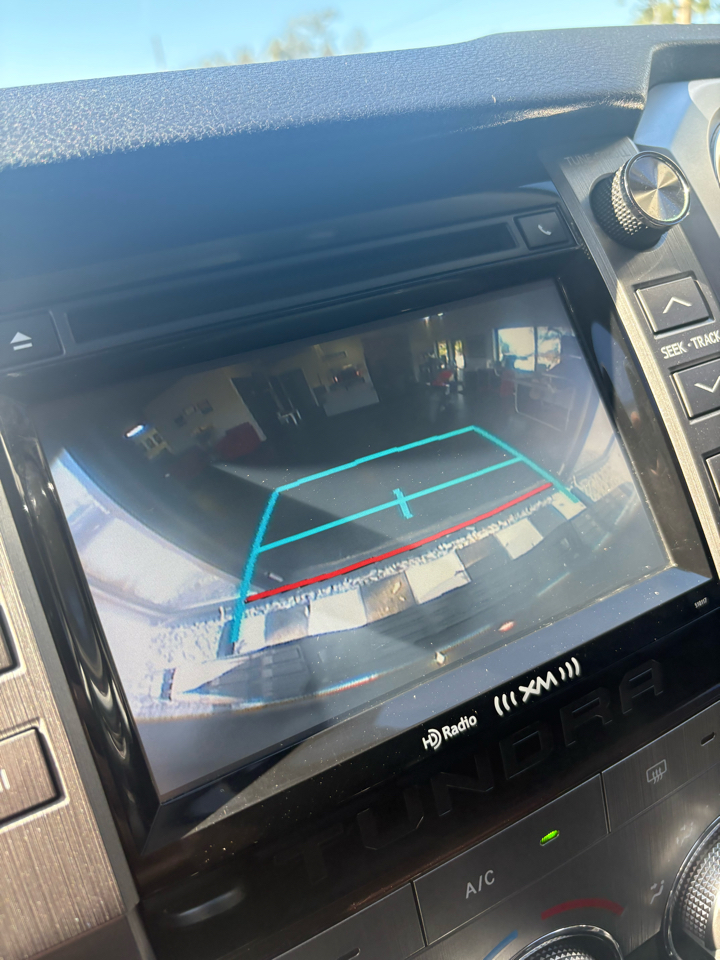 Toyota Tundra SR5 5.7L V8 FFV CrewMax 4WD 2016