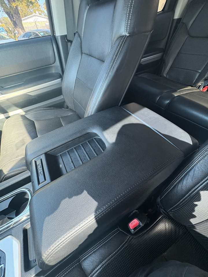 Toyota Tundra SR5 5.7L V8 FFV CrewMax 4WD 2016