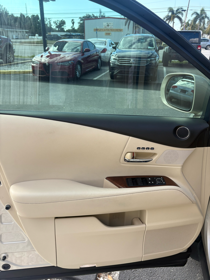 Lexus RX 350 FWD 2013