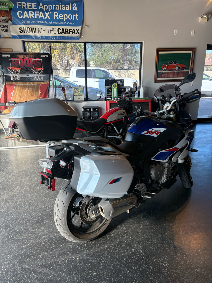 BMW S 1000 XR  2018