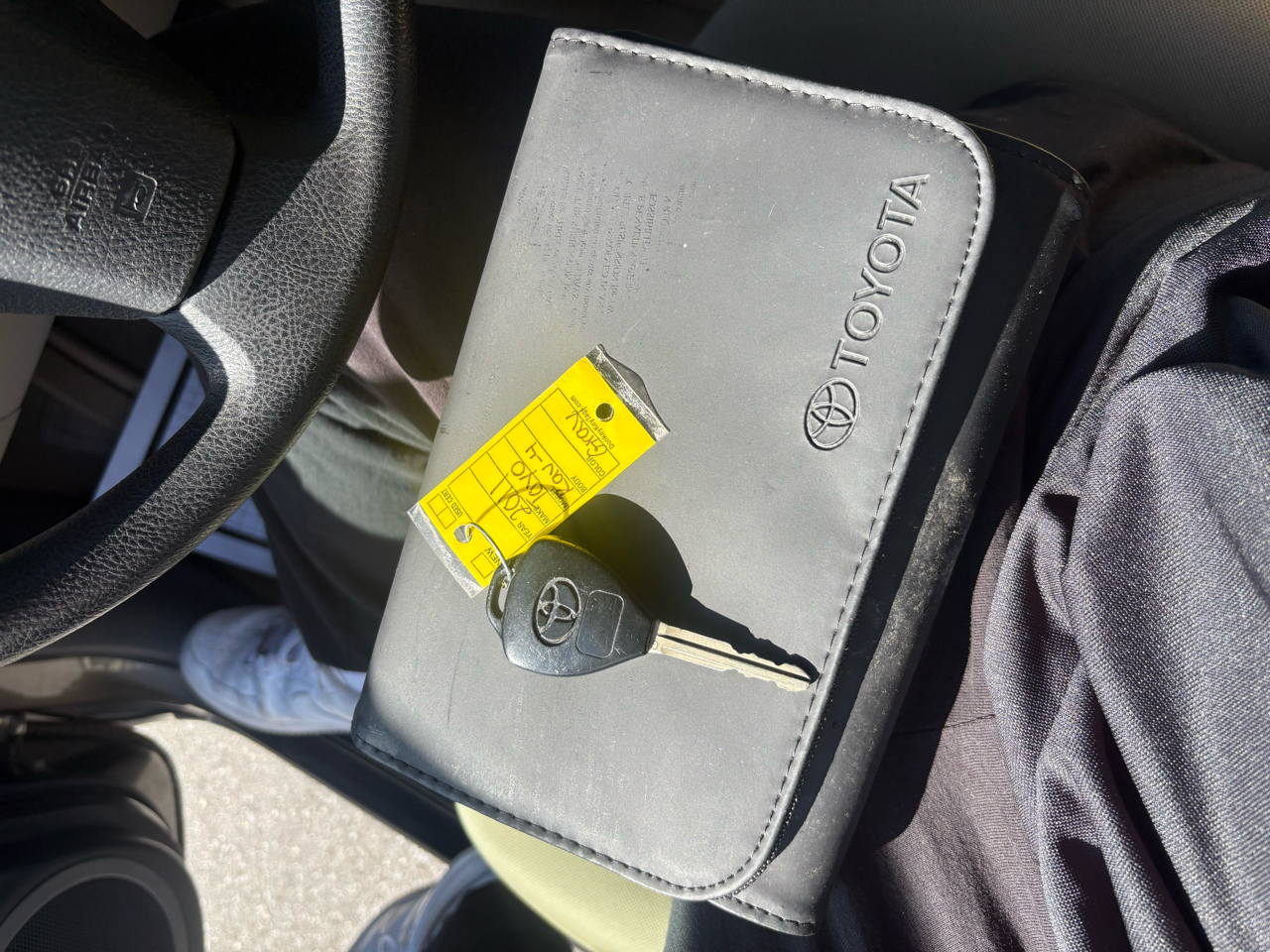 Toyota RAV4 2WD 2011