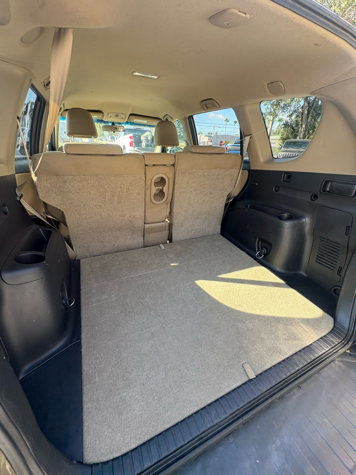 Toyota RAV4 2WD 2011