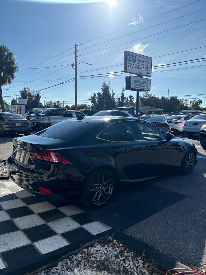 Lexus IS 250 RWD 2015