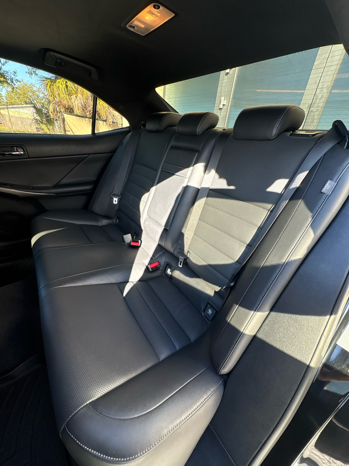 Lexus IS 250 RWD 2015