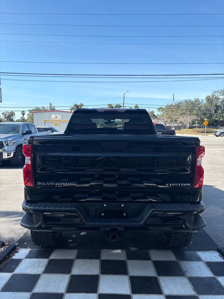 Chevrolet Silverado 1500 Custom Crew Cab 2WD 2020