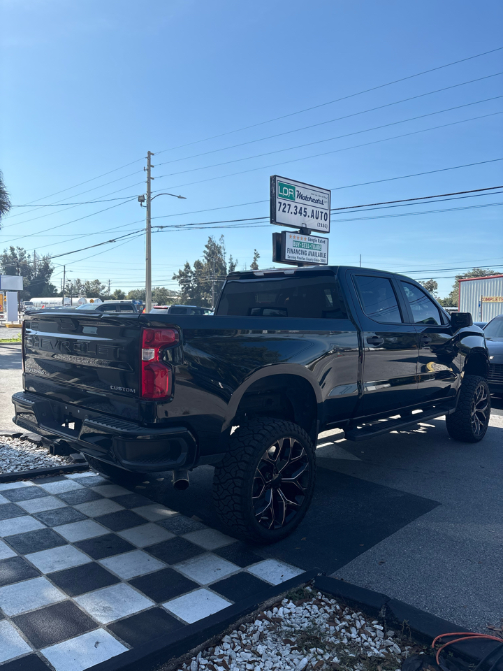 Chevrolet Silverado 1500 Custom Crew Cab 2WD 2020