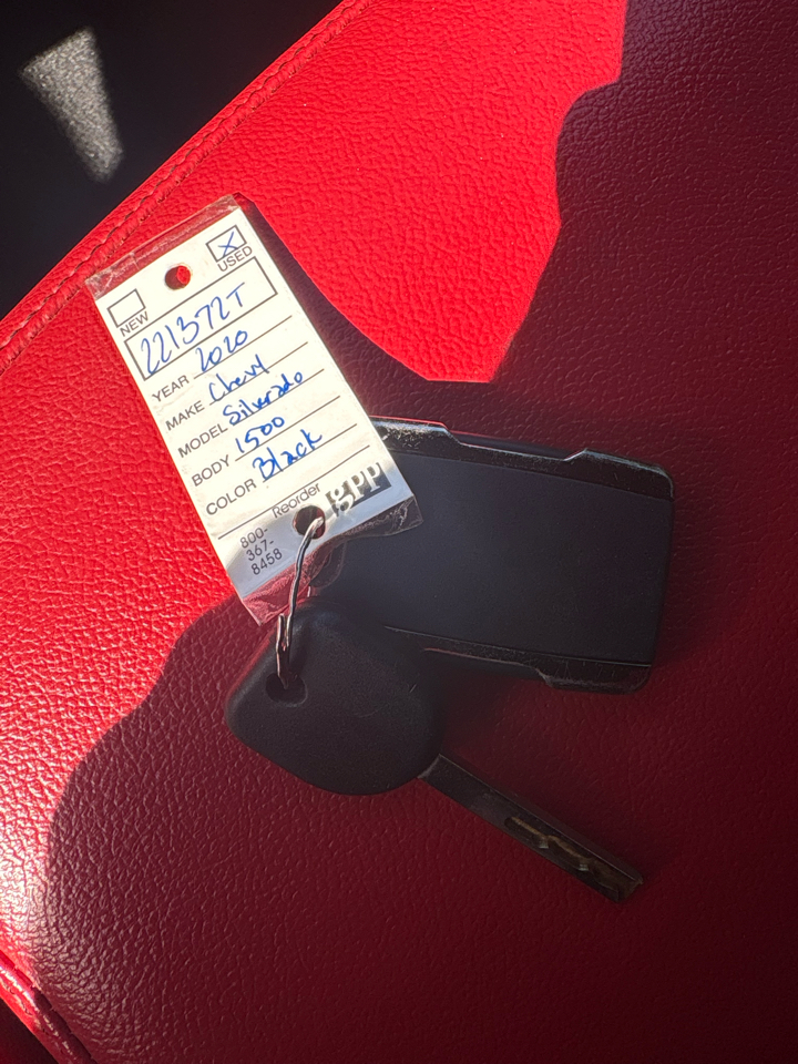 Chevrolet Silverado 1500 Custom Crew Cab 2WD 2020