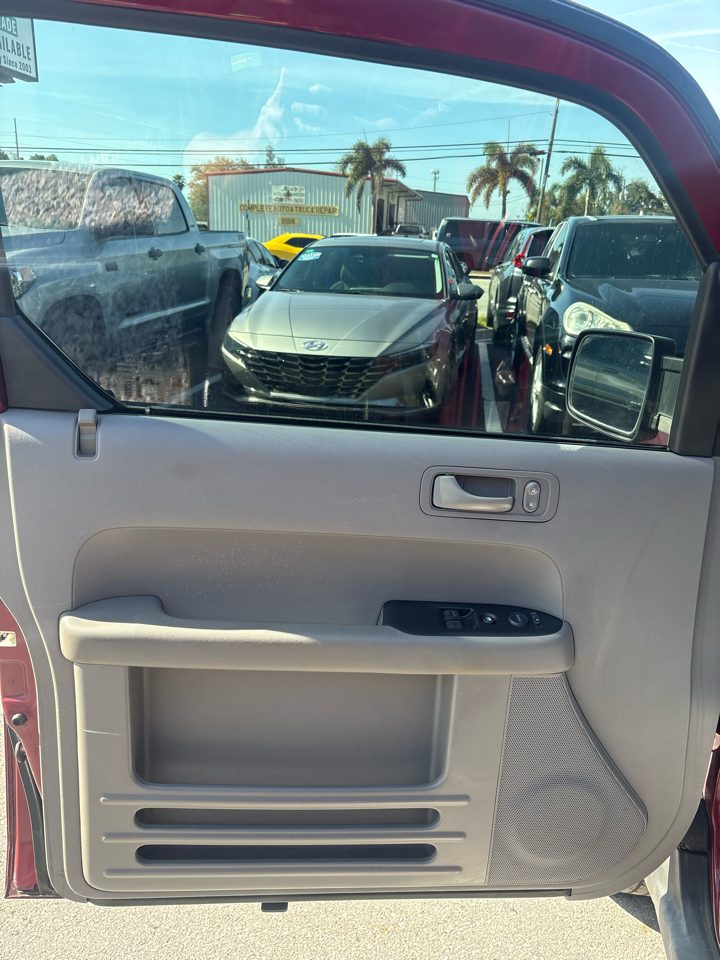 Honda Element EX 2WD AT 2011