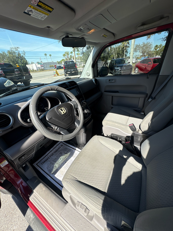 Honda Element EX 2WD AT 2011