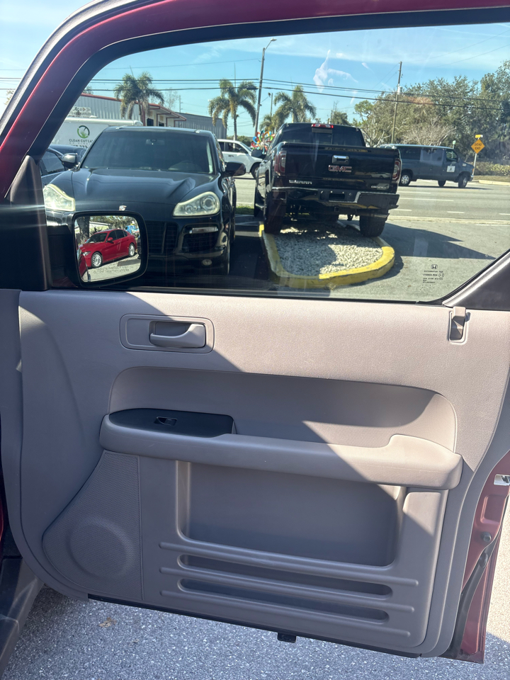 Honda Element EX 2WD AT 2011