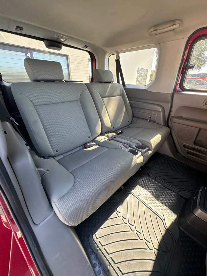 Honda Element EX 2WD AT 2011