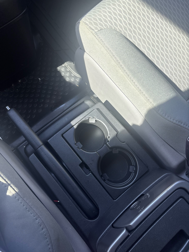 Honda Element EX 2WD AT 2011