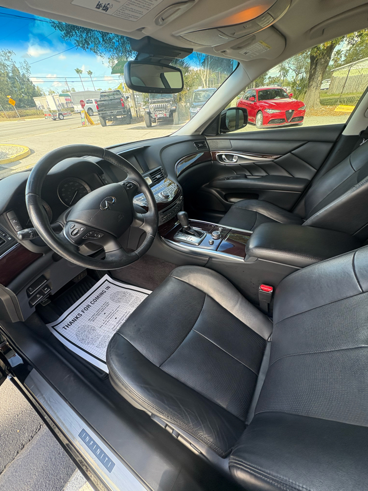 Infiniti Q70 L 3.7 AWD 2015