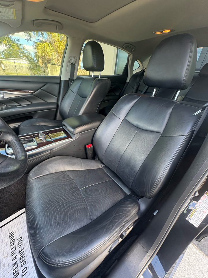 Infiniti Q70 L 3.7 AWD 2015