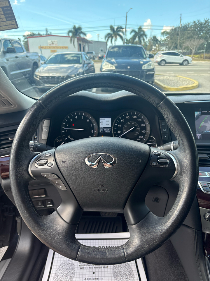 Infiniti Q70 L 3.7 AWD 2015