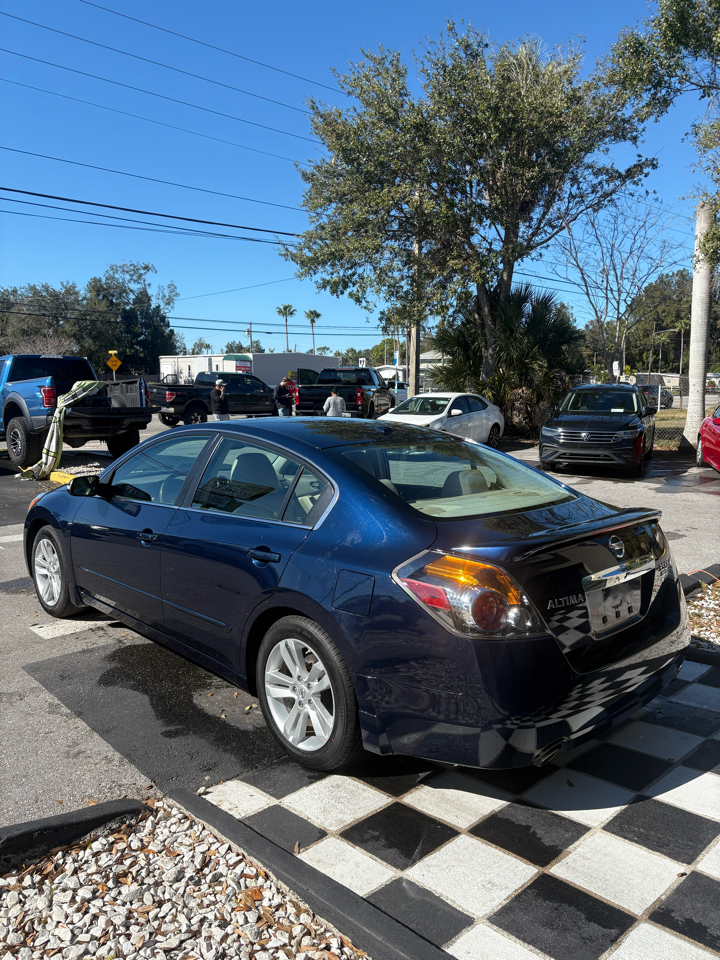 Nissan Altima 3.5 SR 2011
