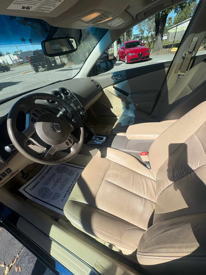 Nissan Altima 3.5 SR 2011