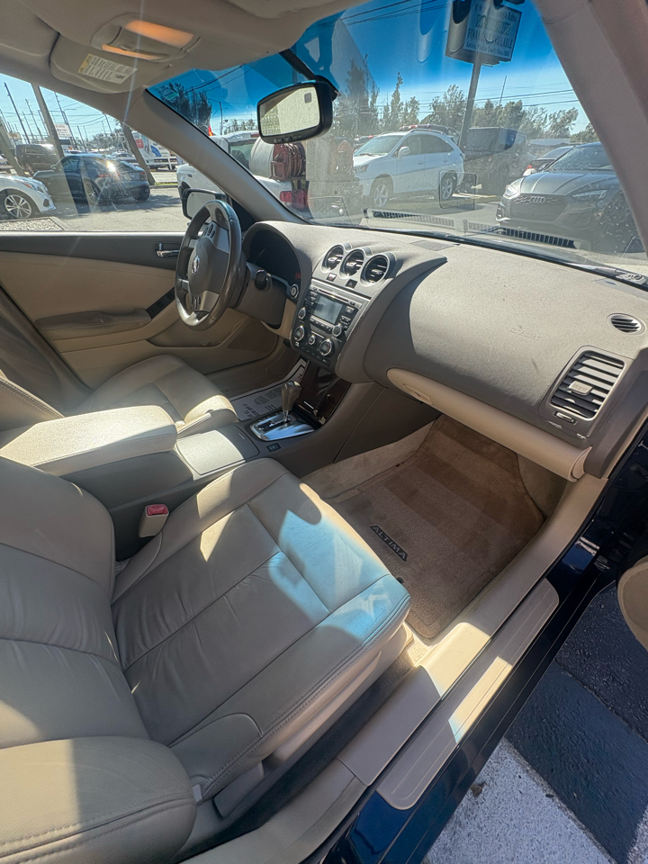 Nissan Altima 3.5 SR 2011