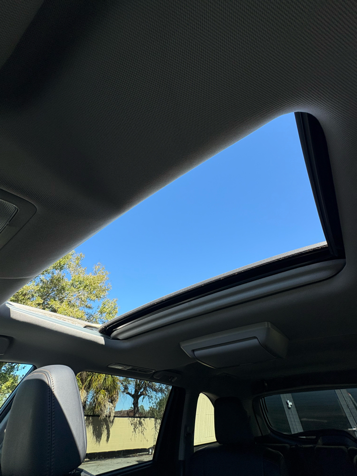 Toyota Highlander Limited FWD V6 2015