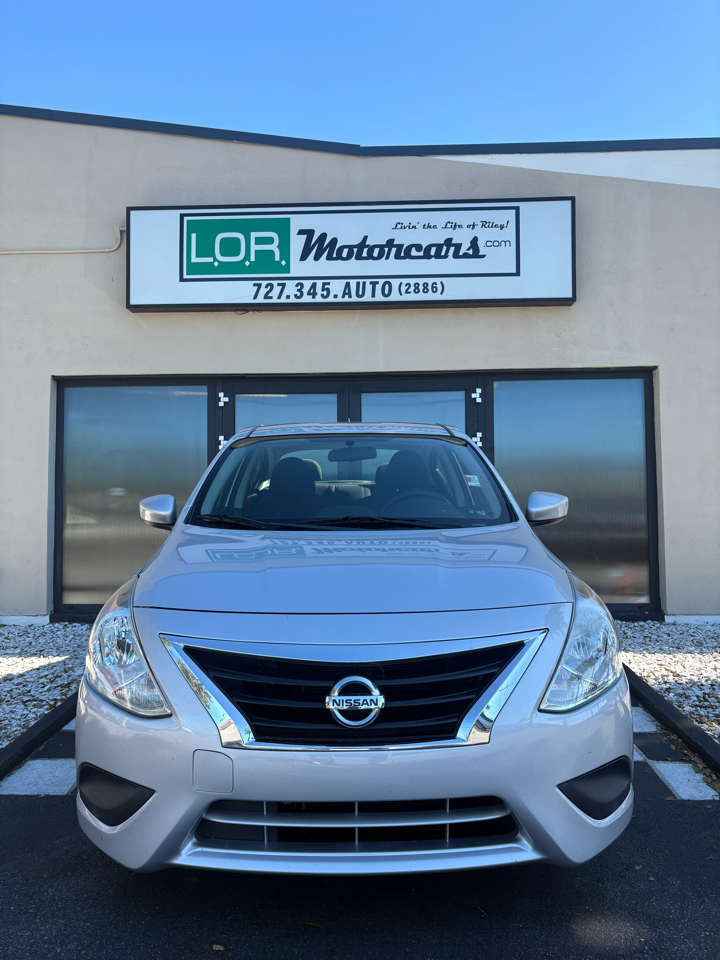 Nissan Versa 1.6 S 5M 2017