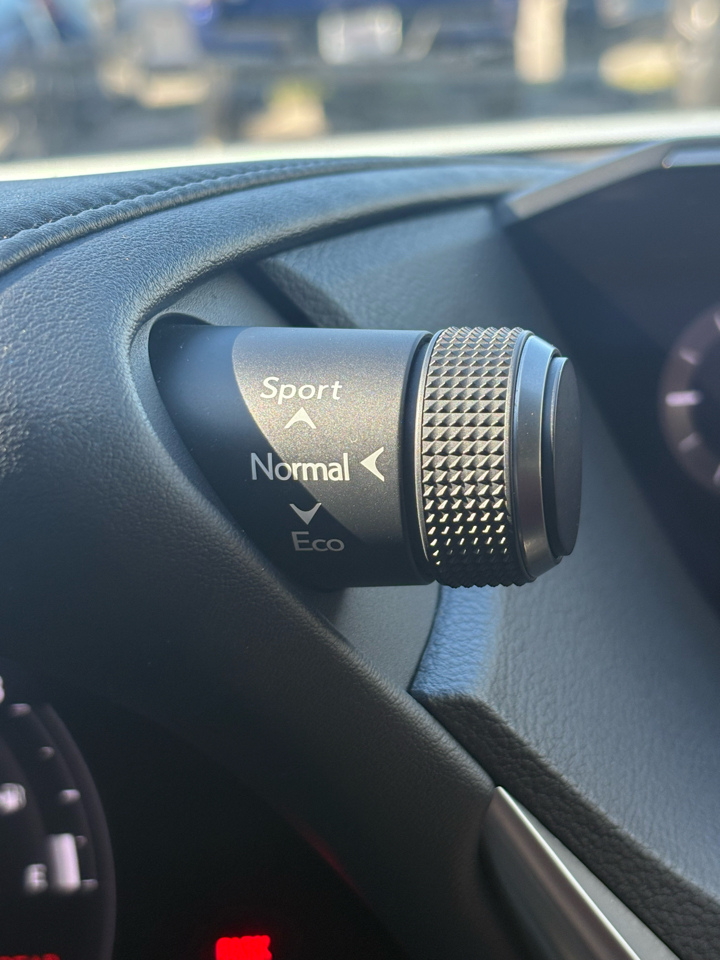 Lexus ES 350 F SPORT 2021