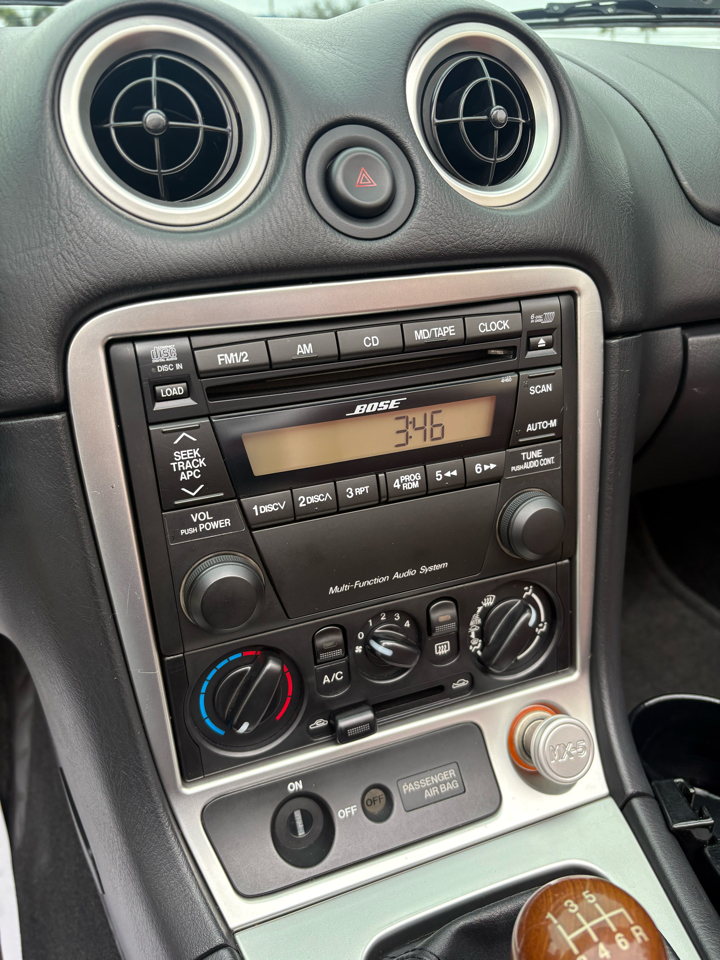 Mazda MX-5 Miata 2dr Conv Man Special Edition 2002