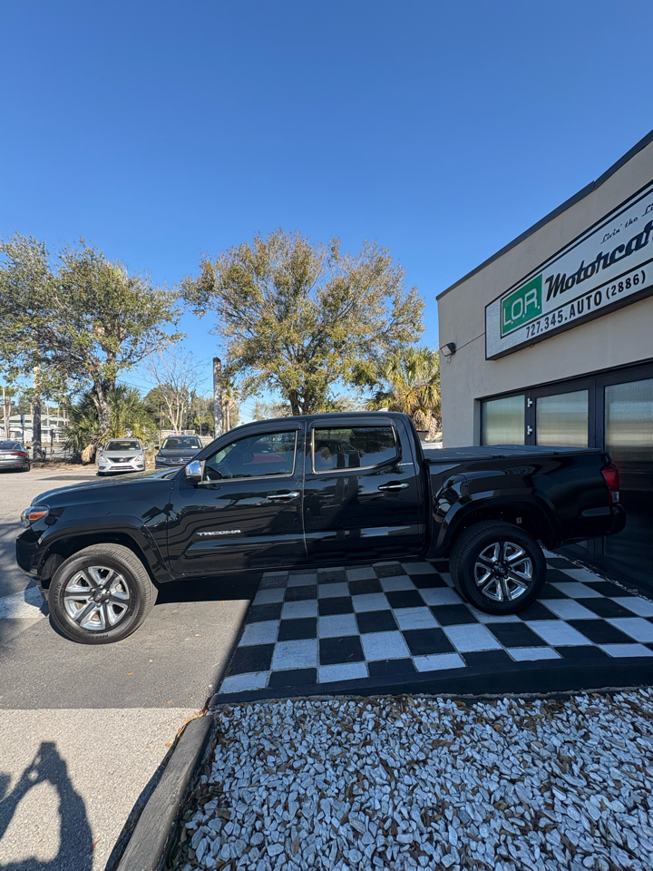 Toyota Tacoma Limited Double Cab V6 6AT 2WD 2016