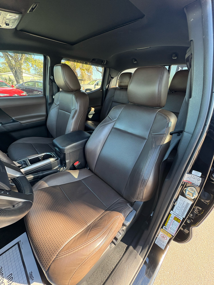 Toyota Tacoma Limited Double Cab V6 6AT 2WD 2016