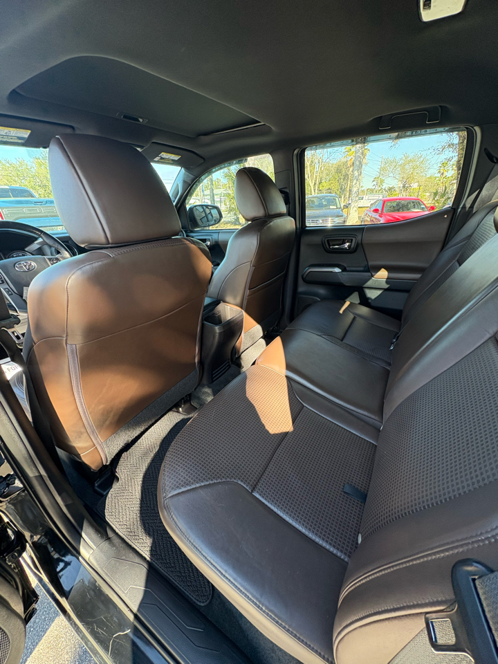 Toyota Tacoma Limited Double Cab V6 6AT 2WD 2016