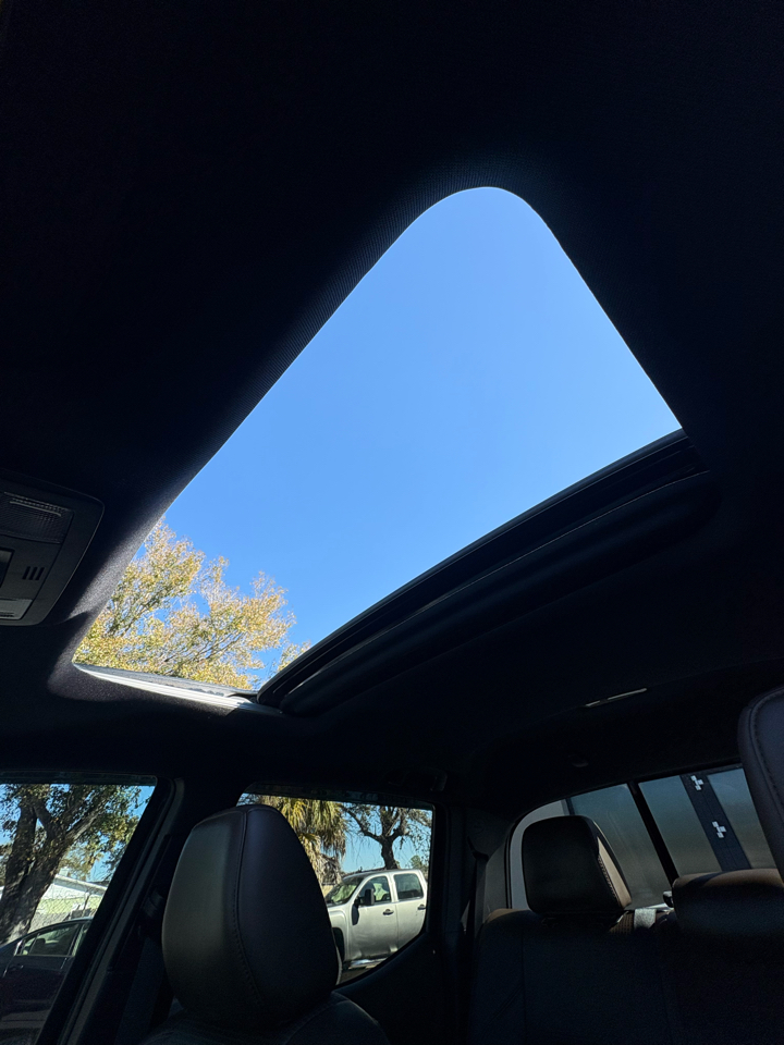 Toyota Tacoma Limited Double Cab V6 6AT 2WD 2016