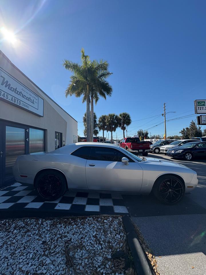Dodge Challenger SXT 2012