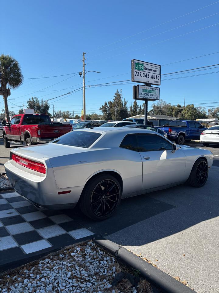 Dodge Challenger SXT 2012