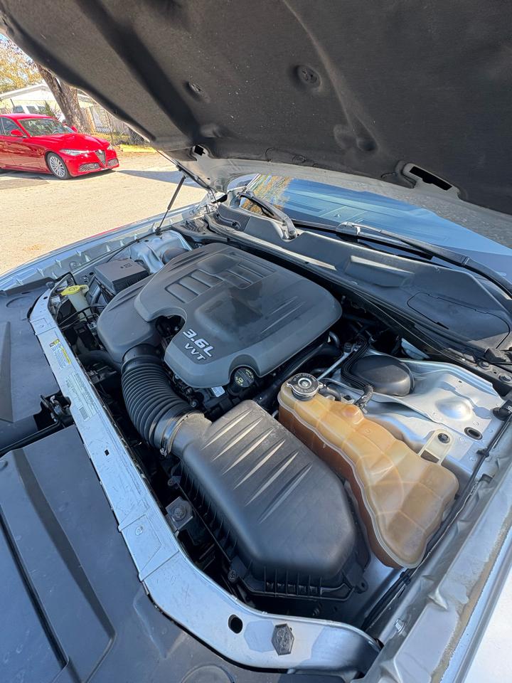 Dodge Challenger SXT 2012