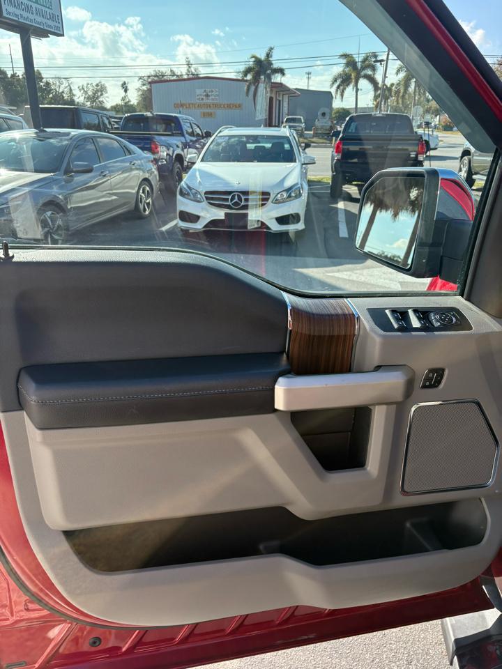 Ford F-150 Lariat SuperCrew 2WD 2015