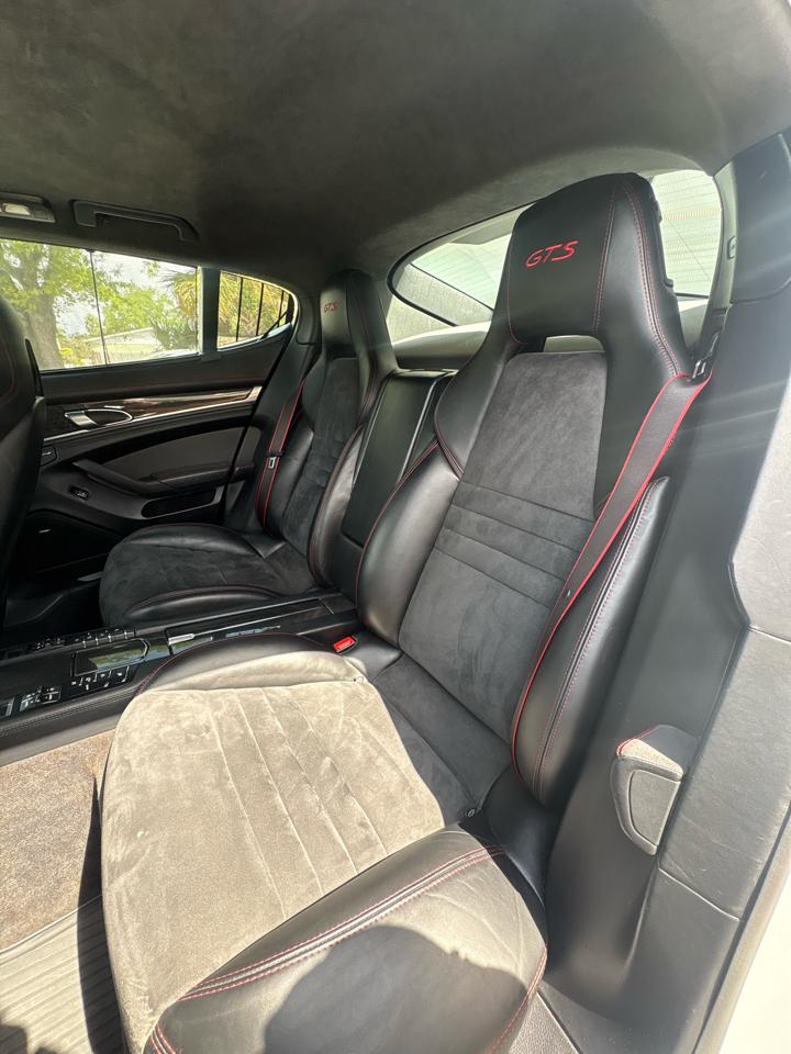 Porsche Panamera GTS 2016