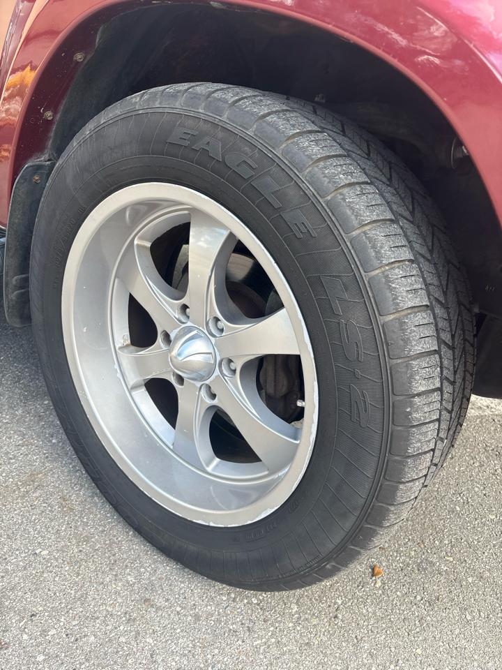 Toyota Tundra SR5 Double Cab 4.7L 2WD 2006