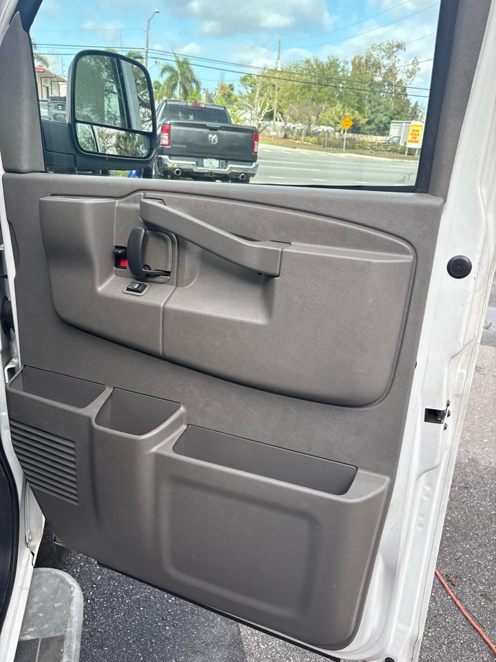 GMC Savana G2500 Cargo 2020