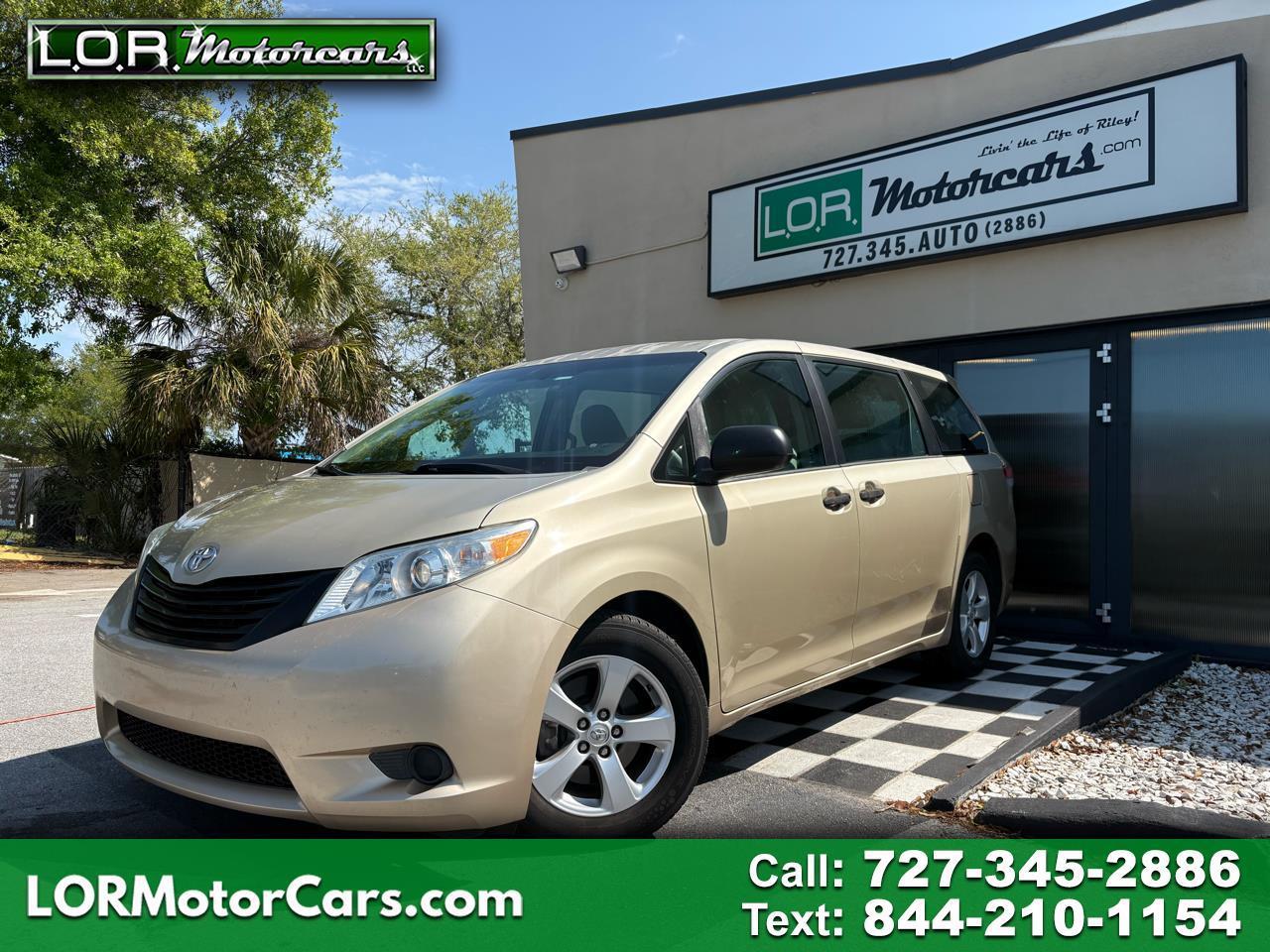 2014 Toyota Sienna FWD 7-Passenger V6