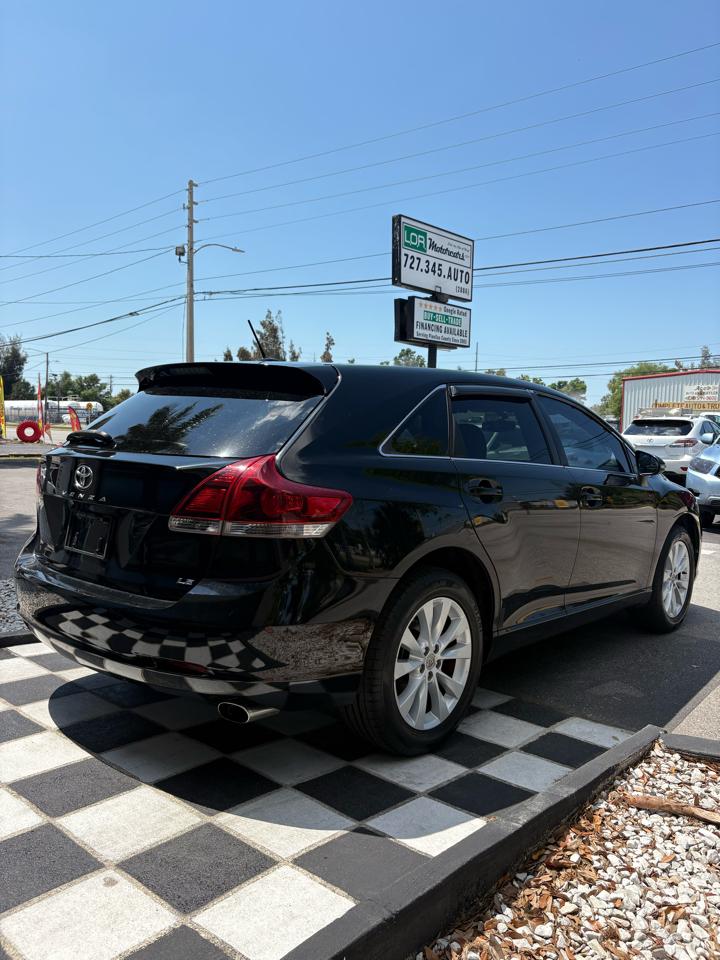 Toyota Venza LE I4 FWD 2013