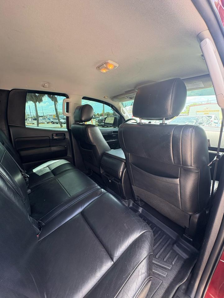 Toyota Tundra Tundra-Grade 5.7L Double Cab 2WD 2010