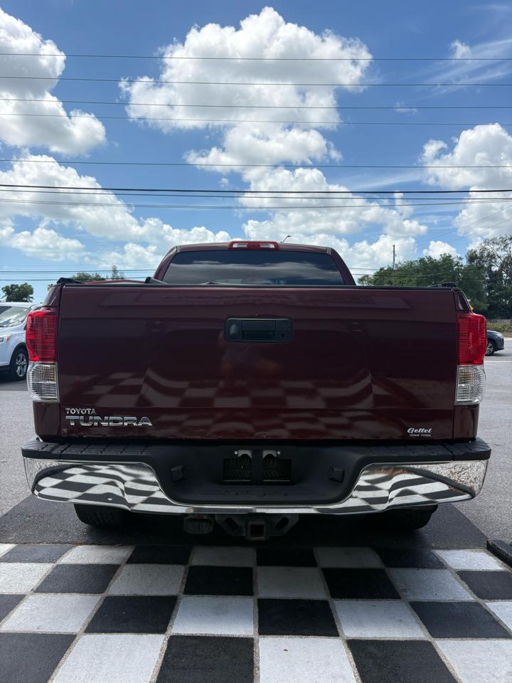 Toyota Tundra Tundra-Grade 5.7L Double Cab 2WD 2010