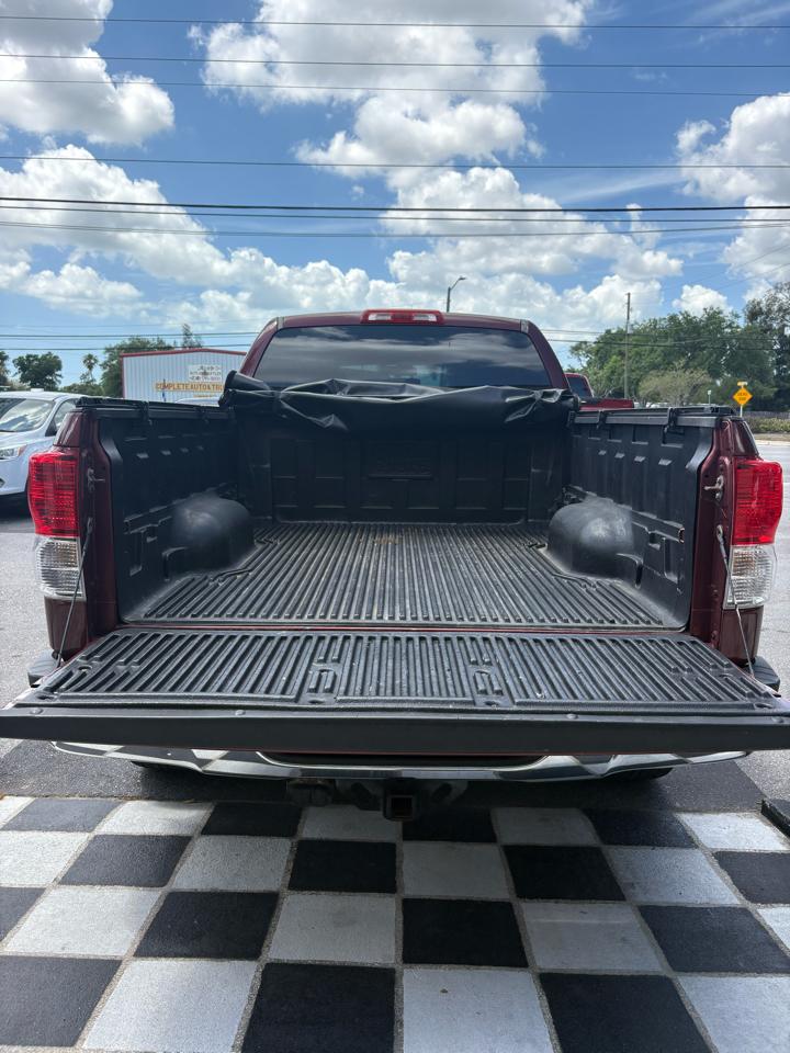 Toyota Tundra Tundra-Grade 5.7L Double Cab 2WD 2010