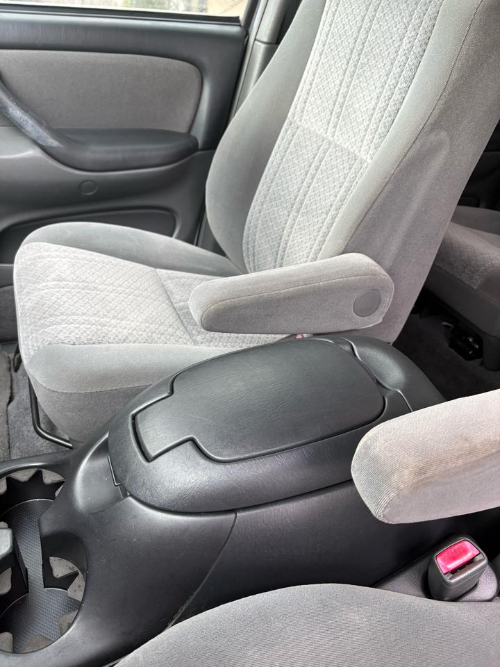 Toyota Tundra SR5 CrewMax 2WD 2006