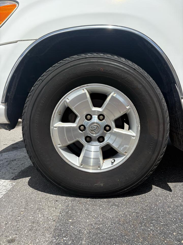 Toyota Tundra SR5 CrewMax 2WD 2006