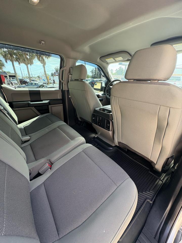 Ford F-150 XL SuperCrew 4WD 2018