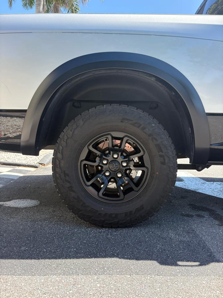 RAM 1500 Rebel Crew Cab 4WD 2017