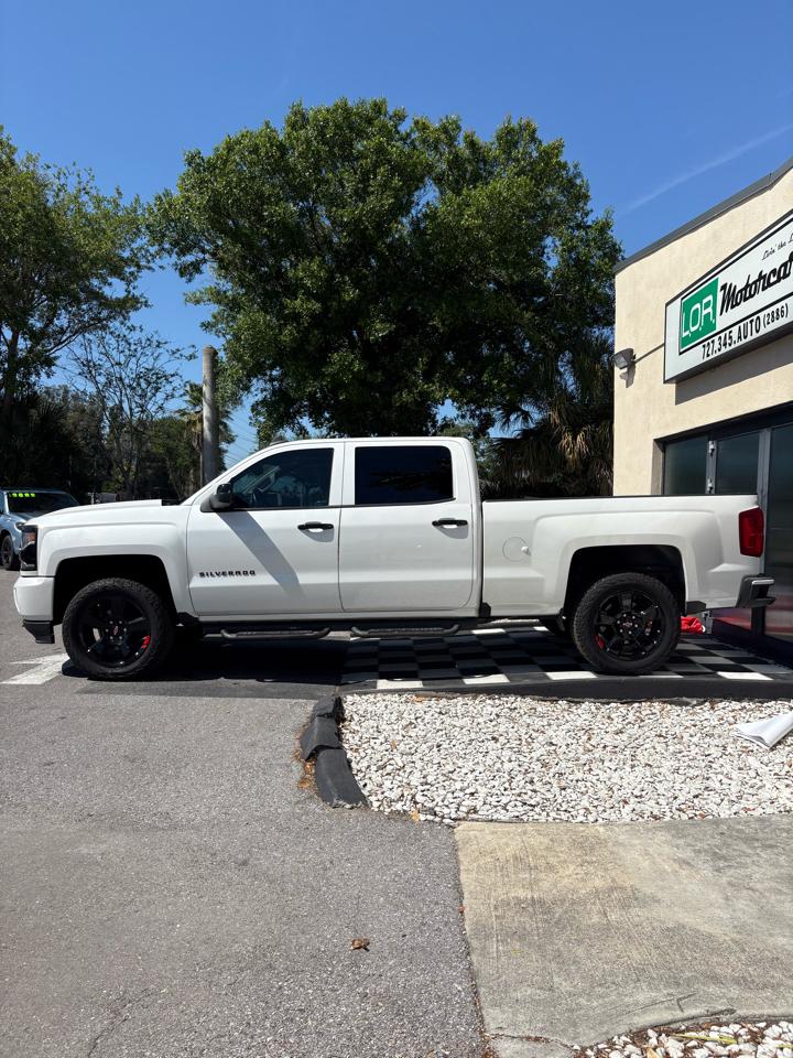 Chevrolet Silverado 1500 LTZ Crew Cab 4WD 2017