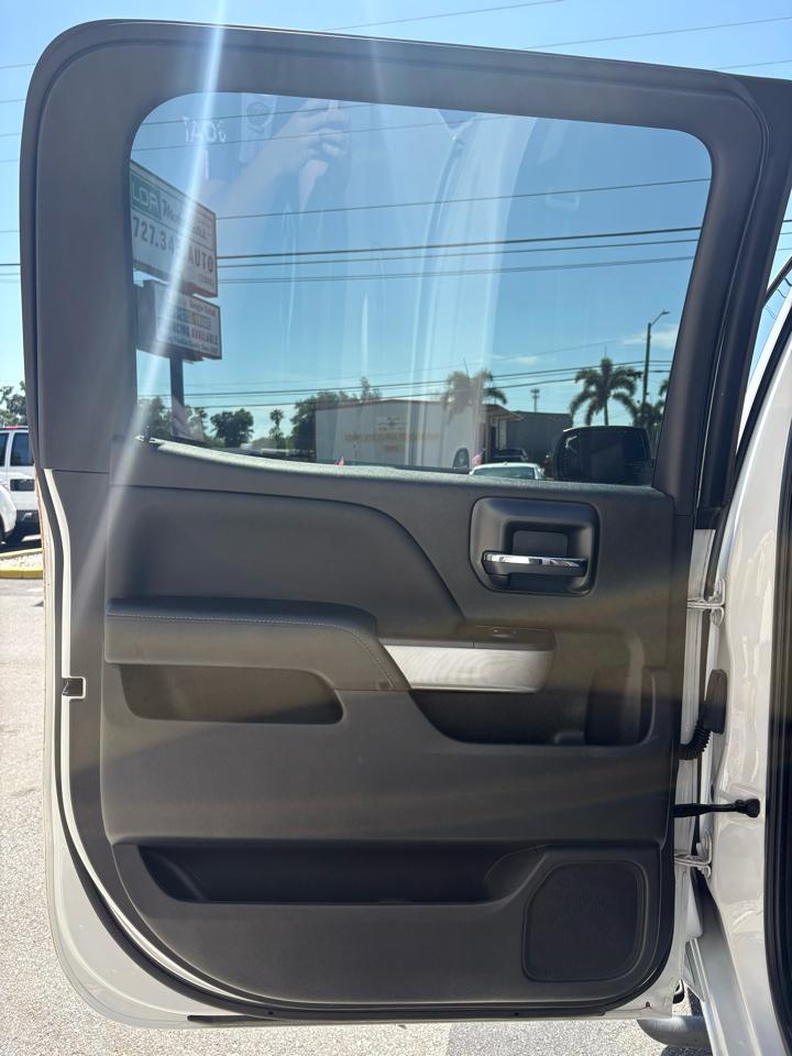 Chevrolet Silverado 1500 LTZ Crew Cab 4WD 2017